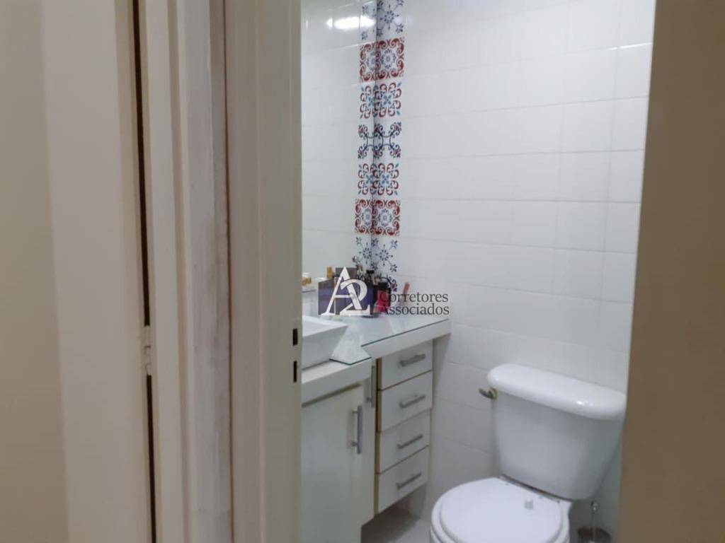 Apartamento à venda com 2 quartos, 68m² - Foto 11