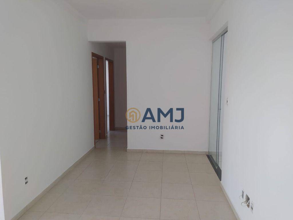 Apartamento à venda com 3 quartos, 74m² - Foto 11