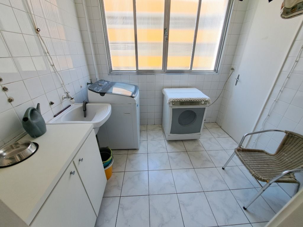 Apartamento à venda com 3 quartos, 140m² - Foto 21