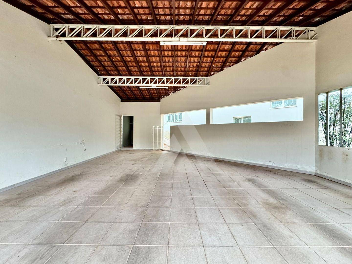 Casa, 3 quartos, 420 m² - Foto 3