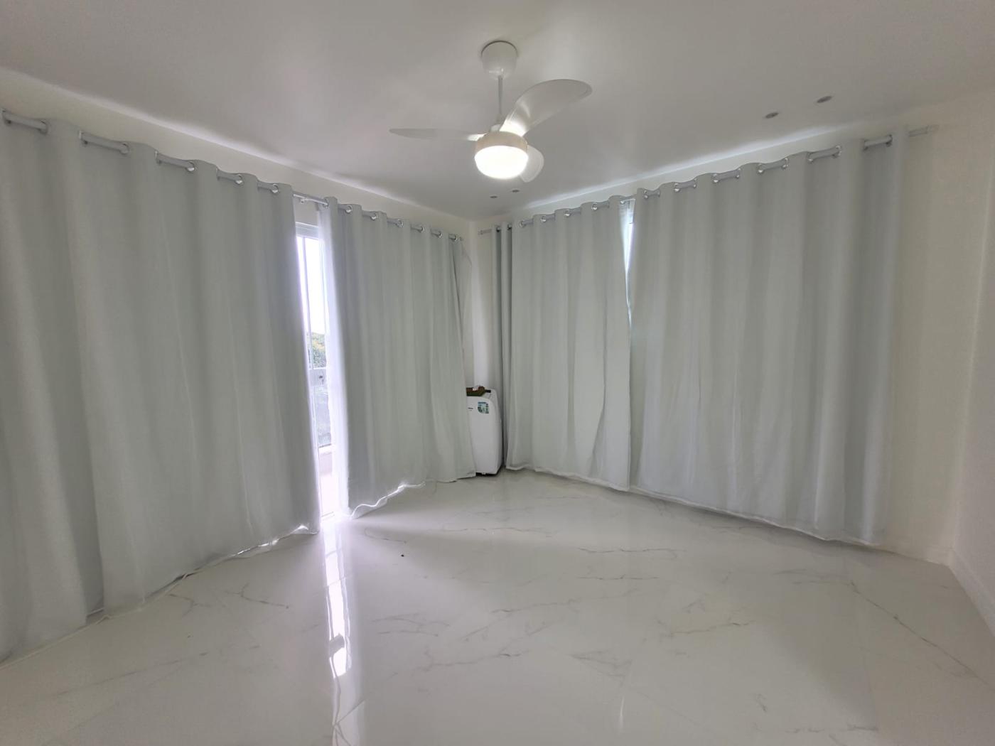 Casa de Condomínio à venda com 4 quartos, 220m² - Foto 12