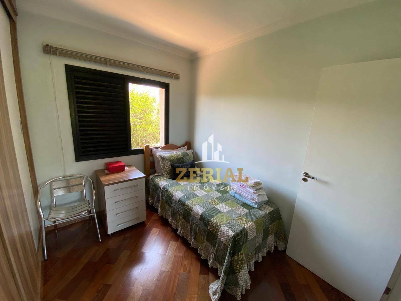 Apartamento à venda com 4 quartos, 143m² - Foto 22