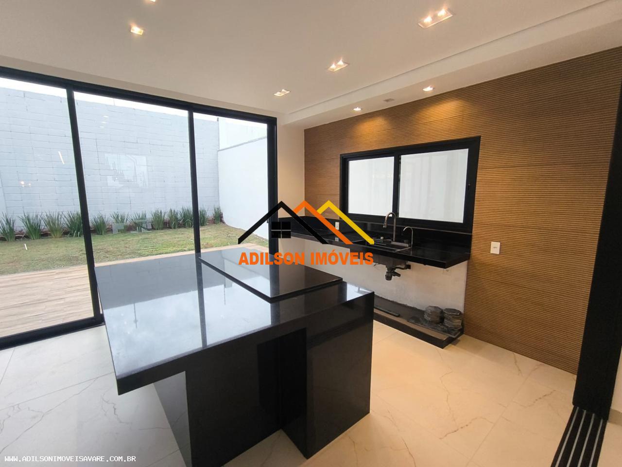 Casa à venda com 4 quartos, 375m² - Foto 9