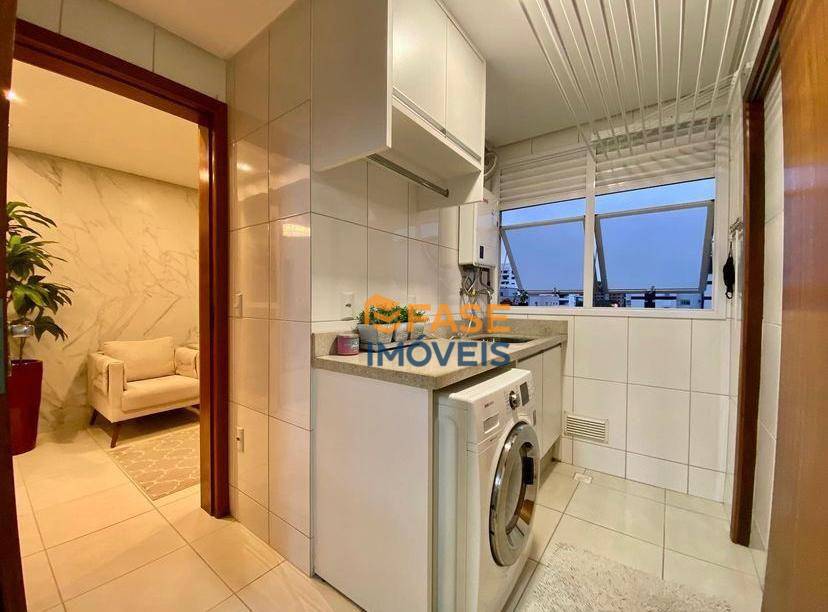 Apartamento à venda com 3 quartos, 130m² - Foto 5