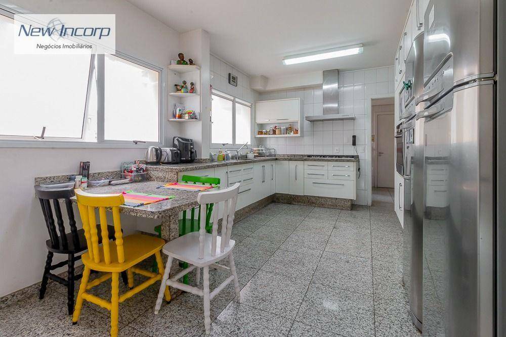 Apartamento à venda com 4 quartos, 240m² - Foto 26