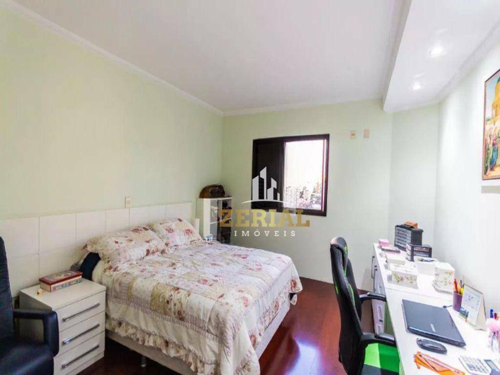 Apartamento à venda com 4 quartos, 226m² - Foto 13