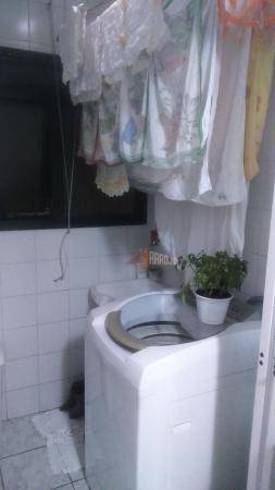 Apartamento à venda com 2 quartos, 61m² - Foto 6