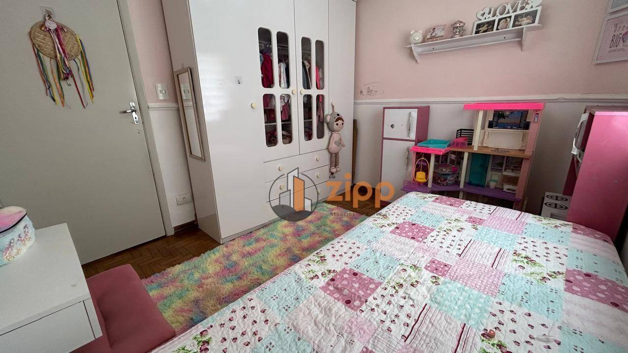 Apartamento à venda com 2 quartos, 70m² - Foto 11