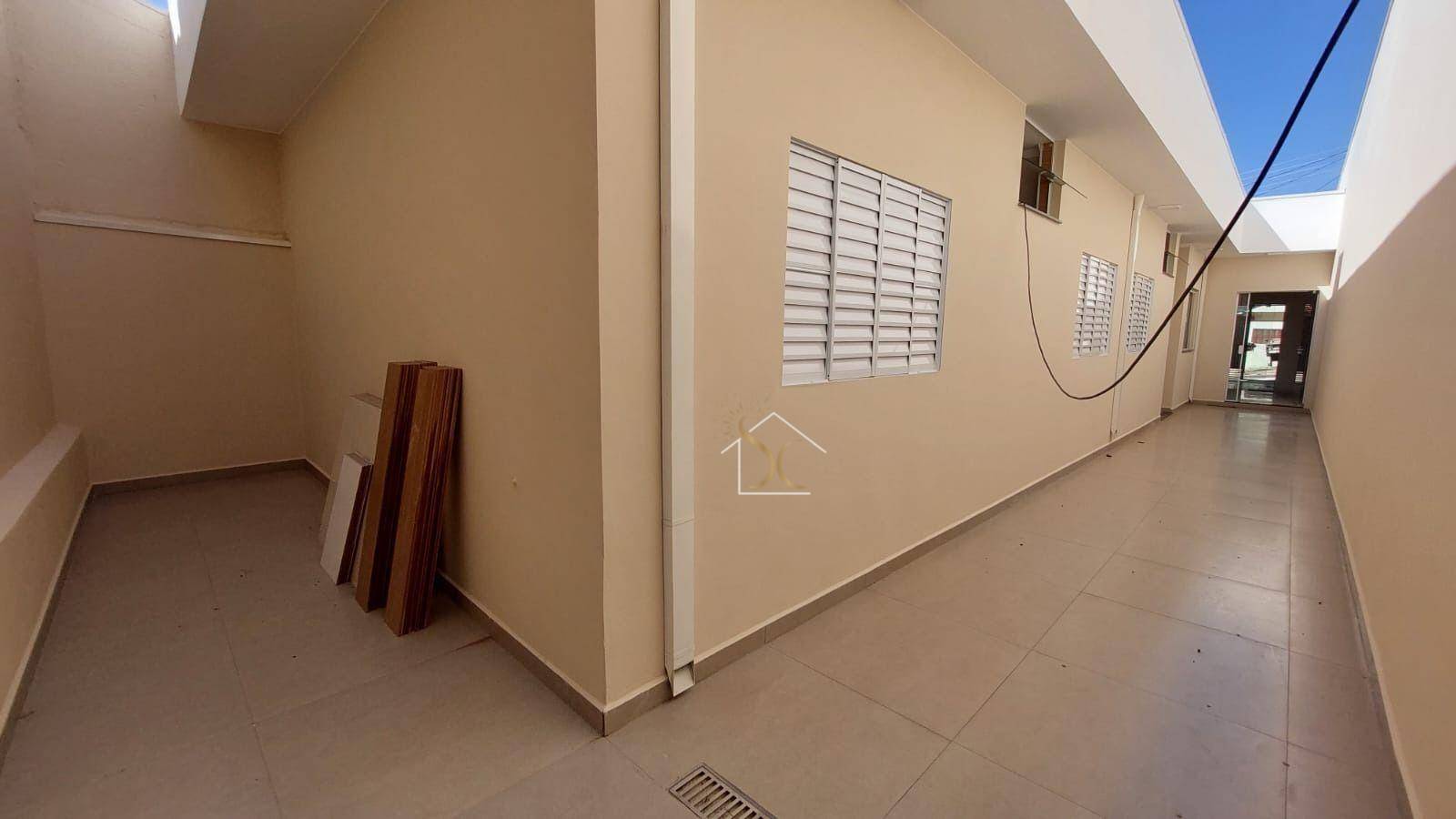 Casa à venda com 3 quartos, 125m² - Foto 4