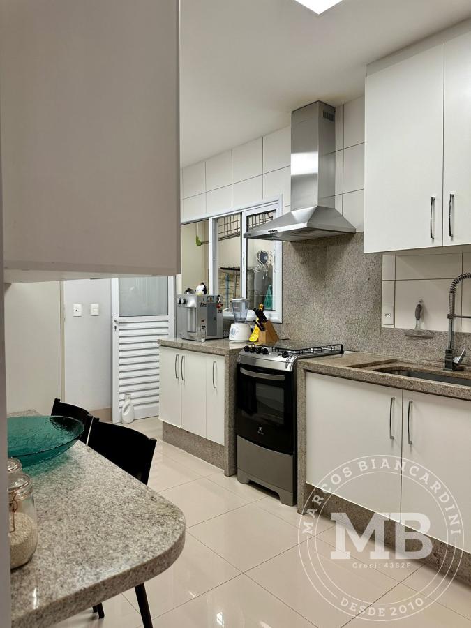 Apartamento à venda com 3 quartos, 117m² - Foto 21