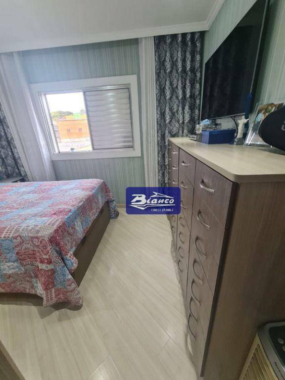 Apartamento à venda com 2 quartos, 58m² - Foto 2