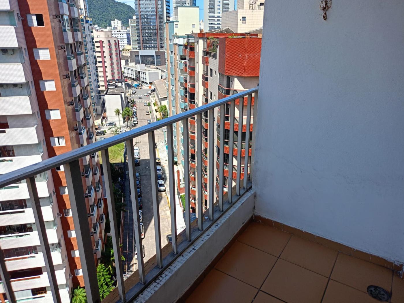 Apartamento à venda com 1 quarto, 77m² - Foto 9