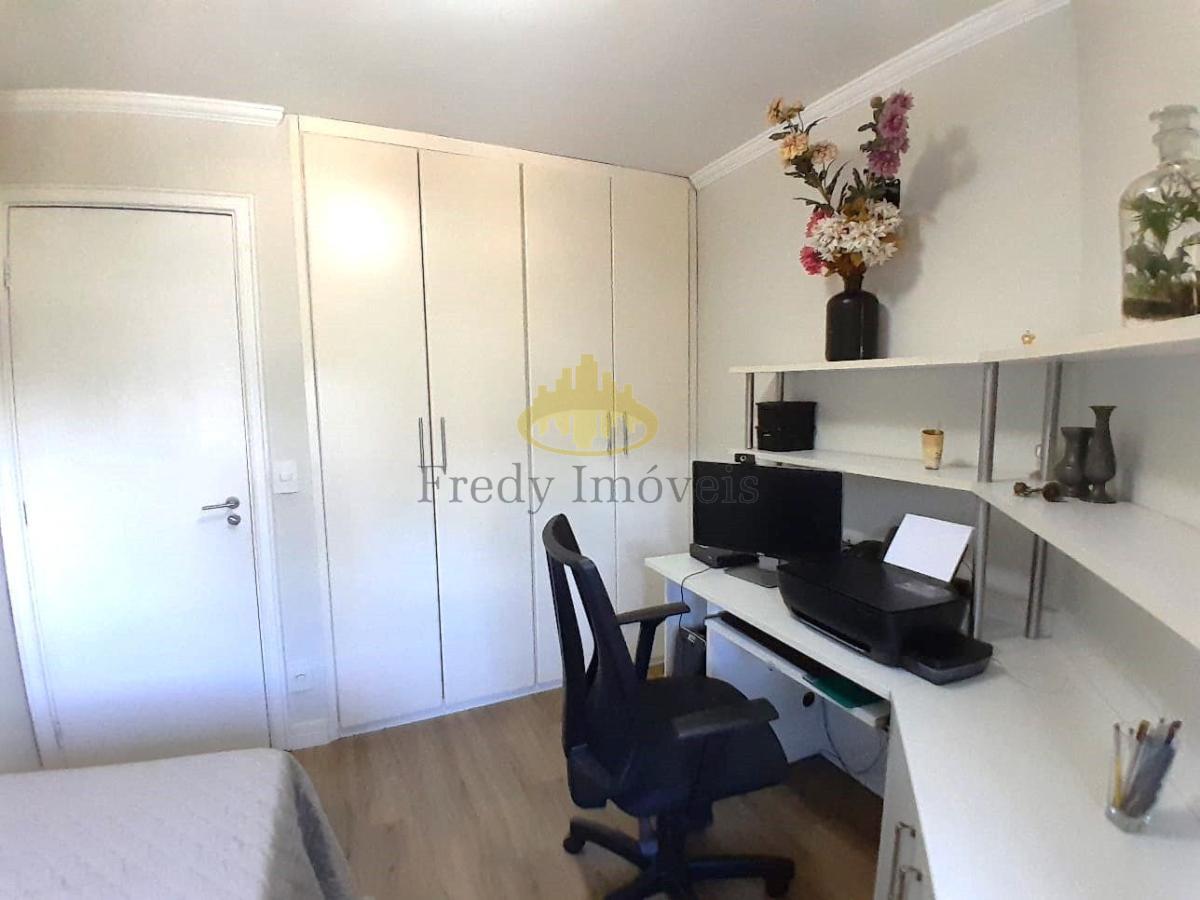 Apartamento à venda com 3 quartos, 96m² - Foto 9