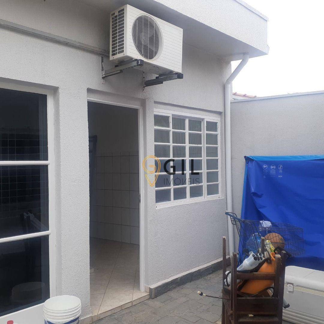 Casa à venda com 2 quartos, 200m² - Foto 17