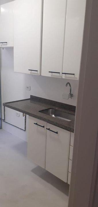 Apartamento à venda com 3 quartos, 74m² - Foto 8