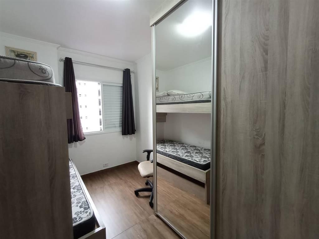 Apartamento à venda com 2 quartos, 80m² - Foto 27