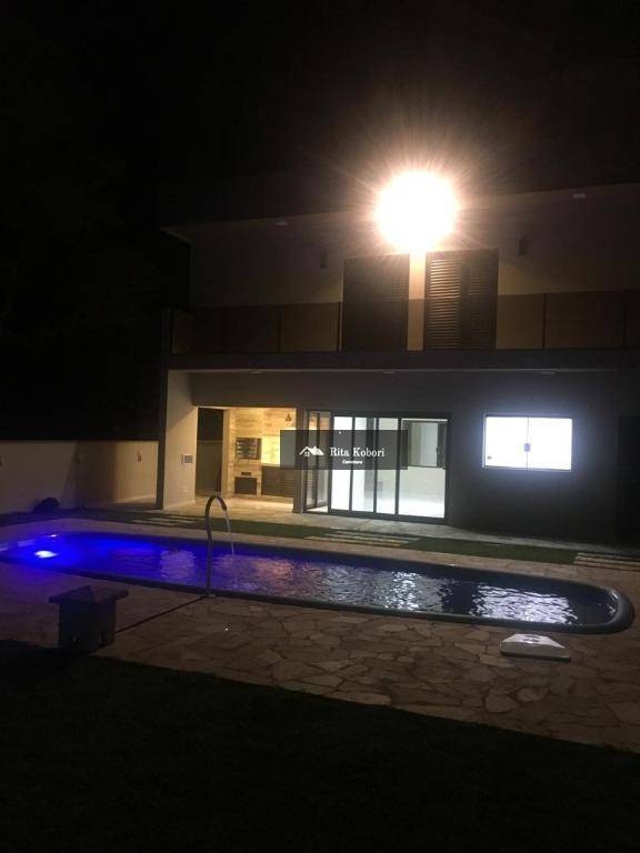 Sobrado à venda com 3 quartos, 200m² - Foto 8