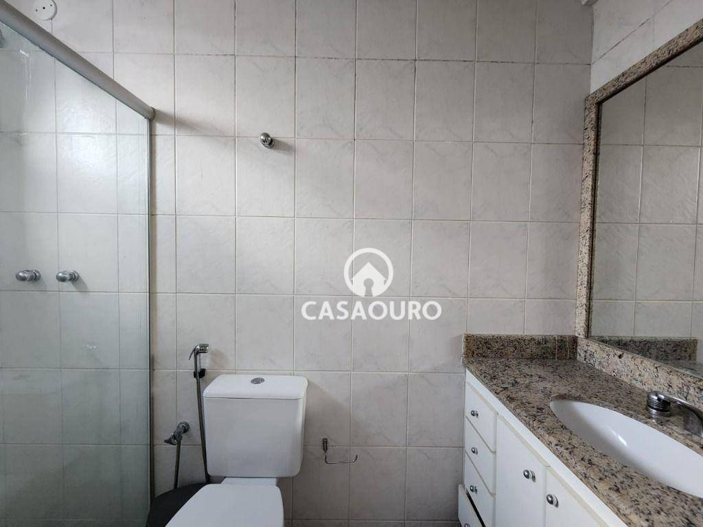 Apartamento à venda com 2 quartos, 72m² - Foto 8