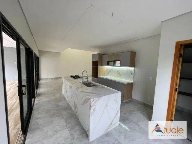 Casa de Condomínio à venda com 3 quartos, 265m² - Foto 3