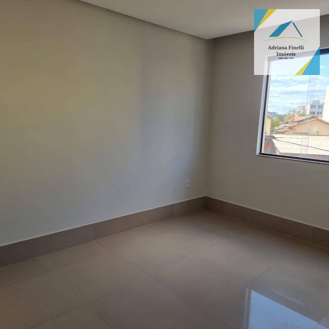 Apartamento à venda com 3 quartos, 115m² - Foto 3