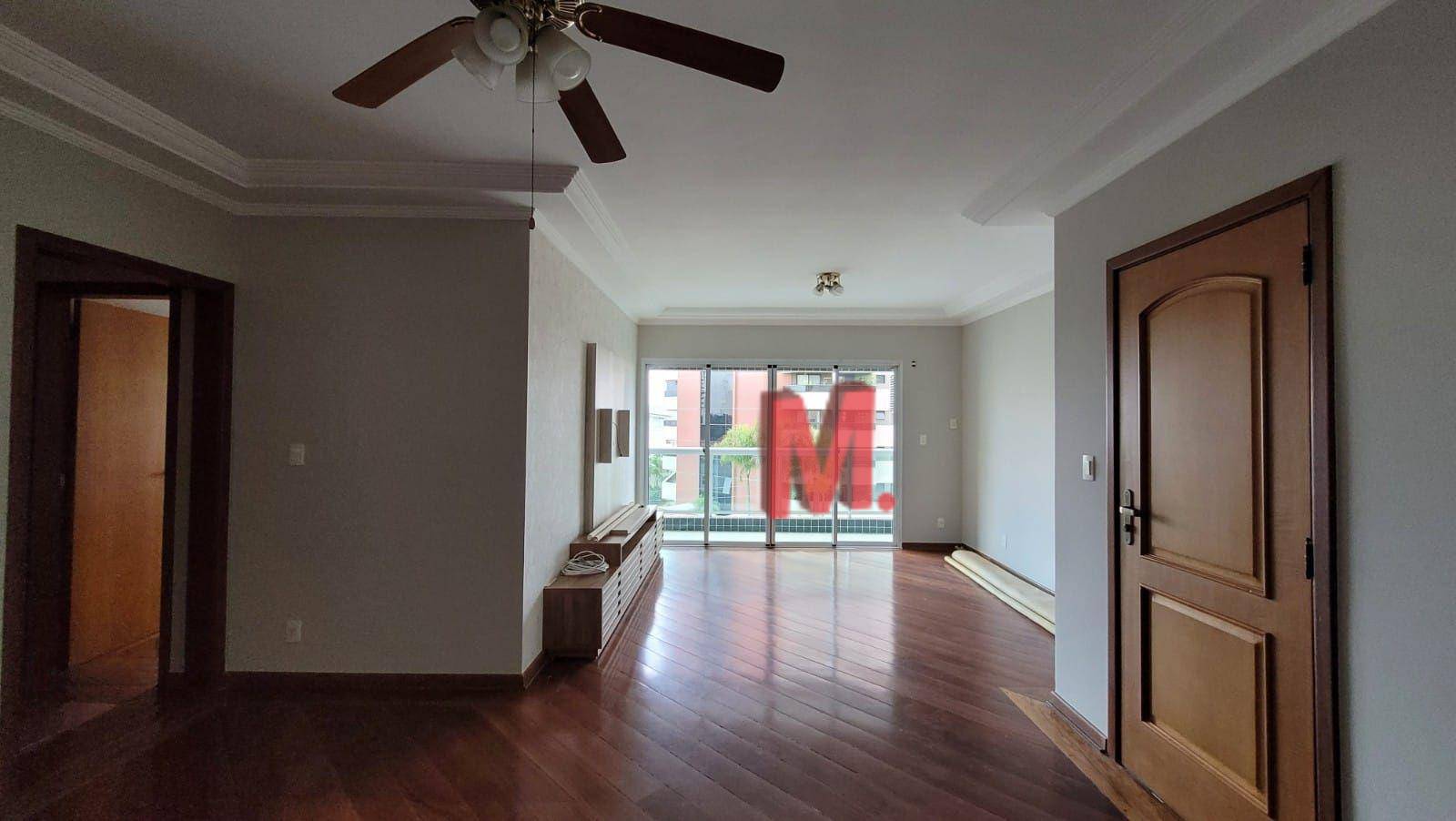 Apartamento à venda com 4 quartos, 147m² - Foto 5