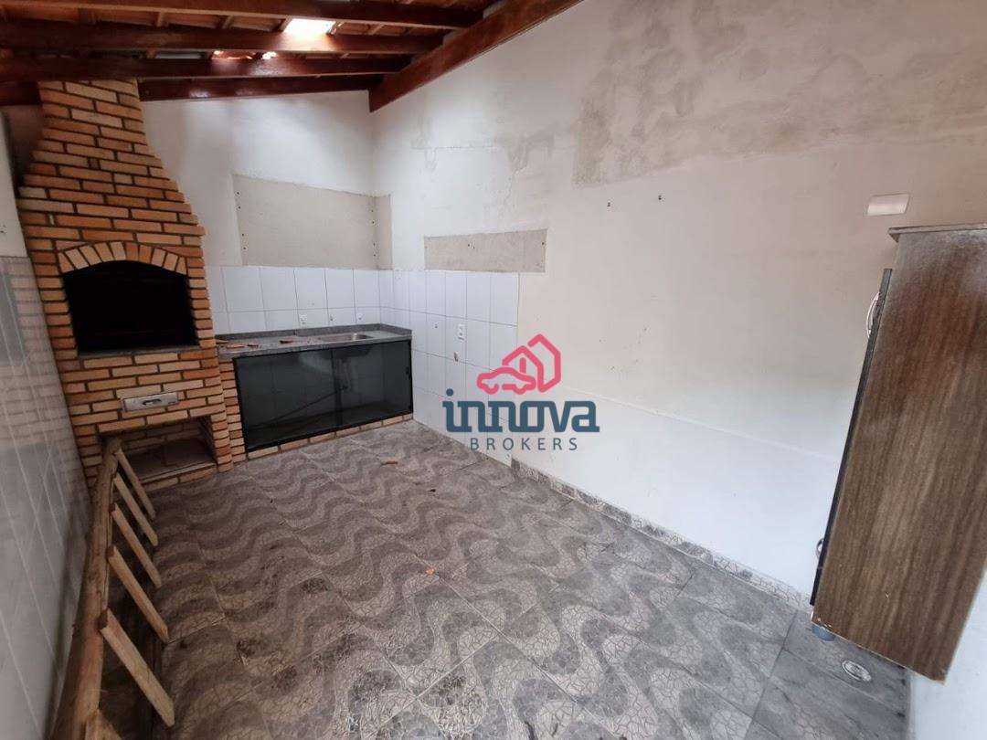 Sobrado à venda com 3 quartos, 200m² - Foto 19