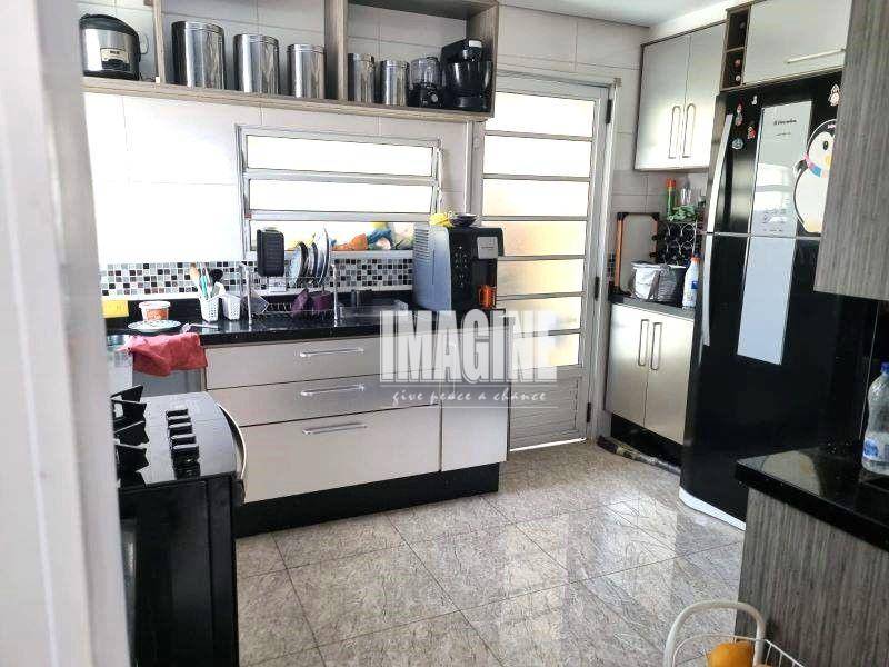 Sobrado à venda com 3 quartos, 102m² - Foto 5