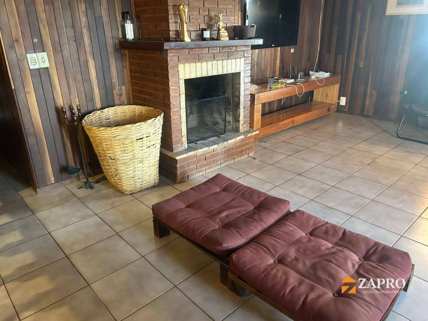 Casa, 5 quartos, 305 m² - Foto 10