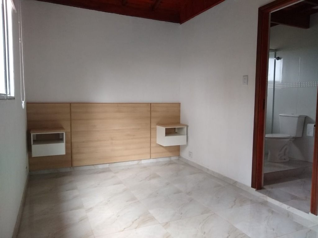 Casa de Condomínio à venda e aluguel com 3 quartos, 150m² - Foto 15