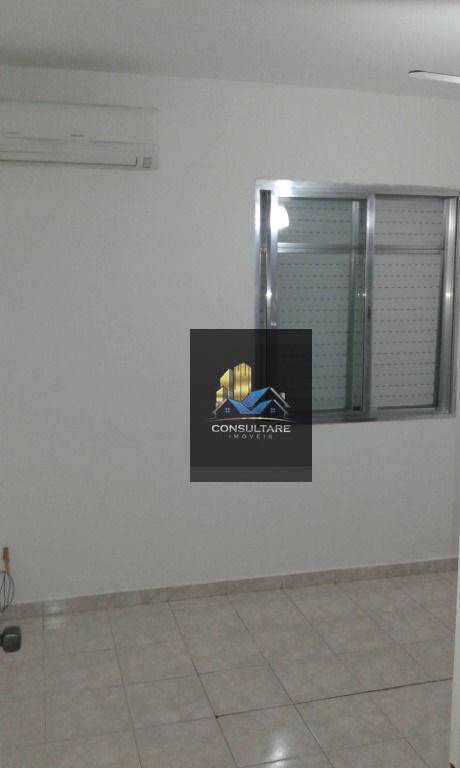 Apartamento à venda com 2 quartos, 70m² - Foto 11