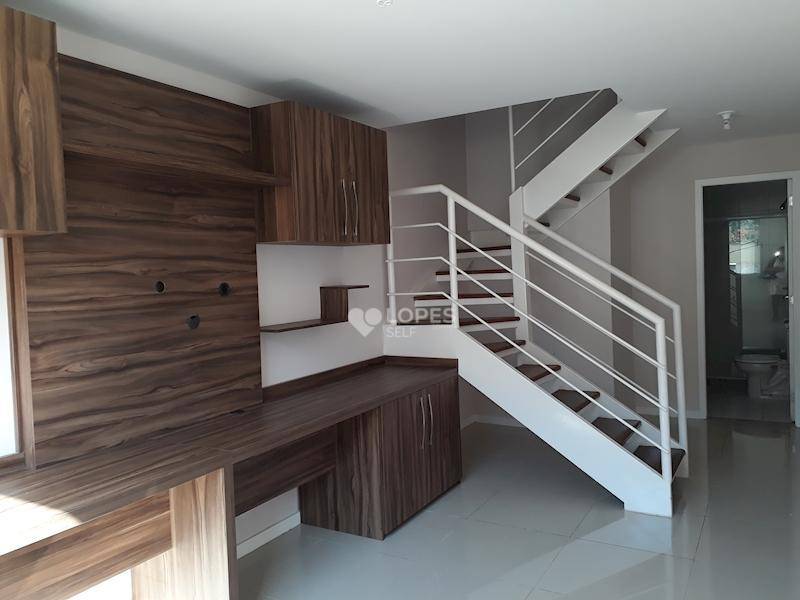 Cobertura à venda com 3 quartos, 216m² - Foto 14