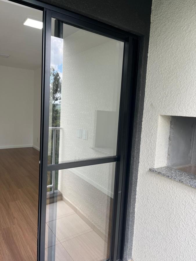 Apartamento para alugar com 2 quartos, 55m² - Foto 13