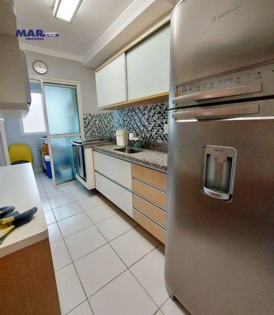 Apartamento à venda com 2 quartos, 70m² - Foto 10