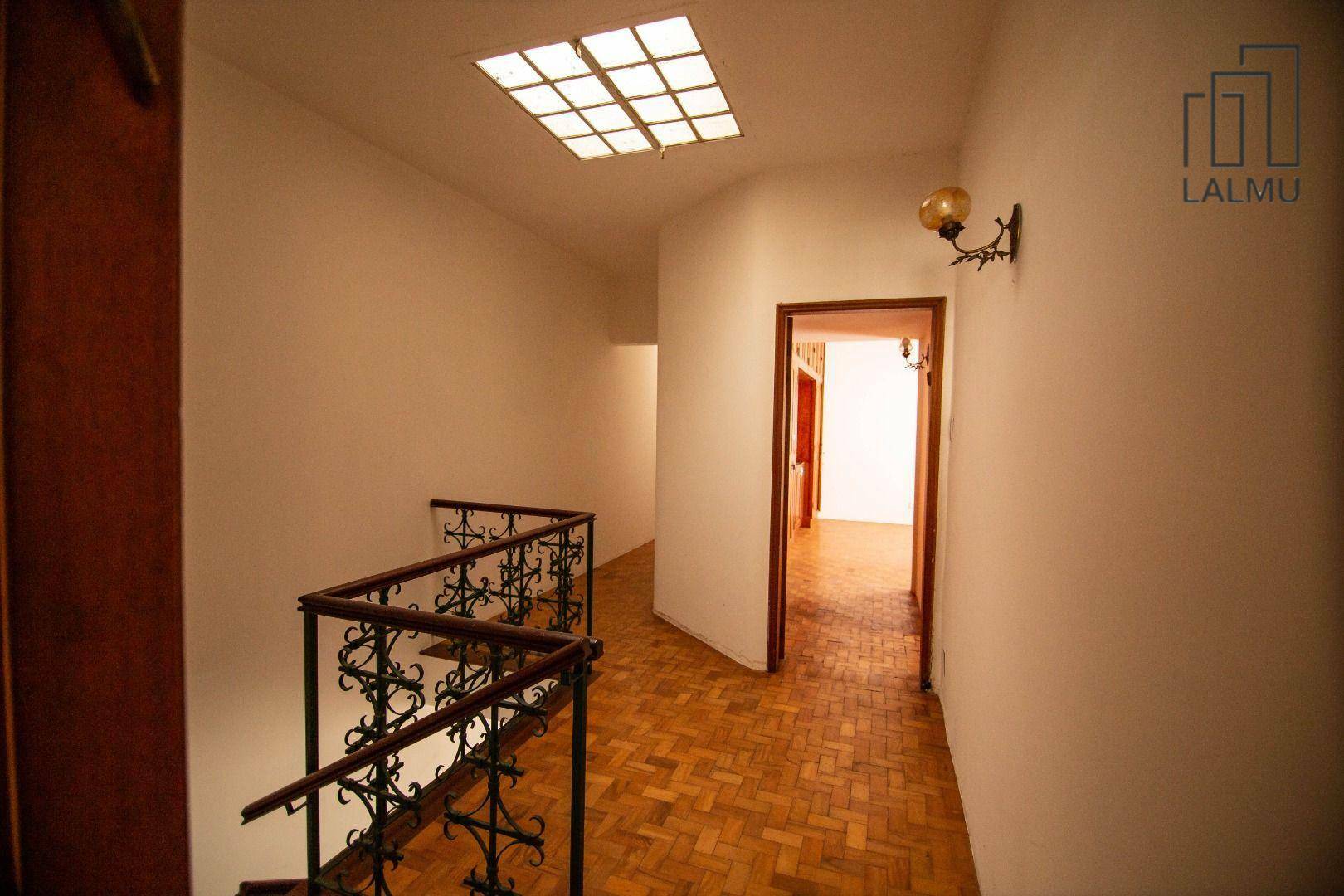 Sobrado para alugar com 3 quartos, 300m² - Foto 15