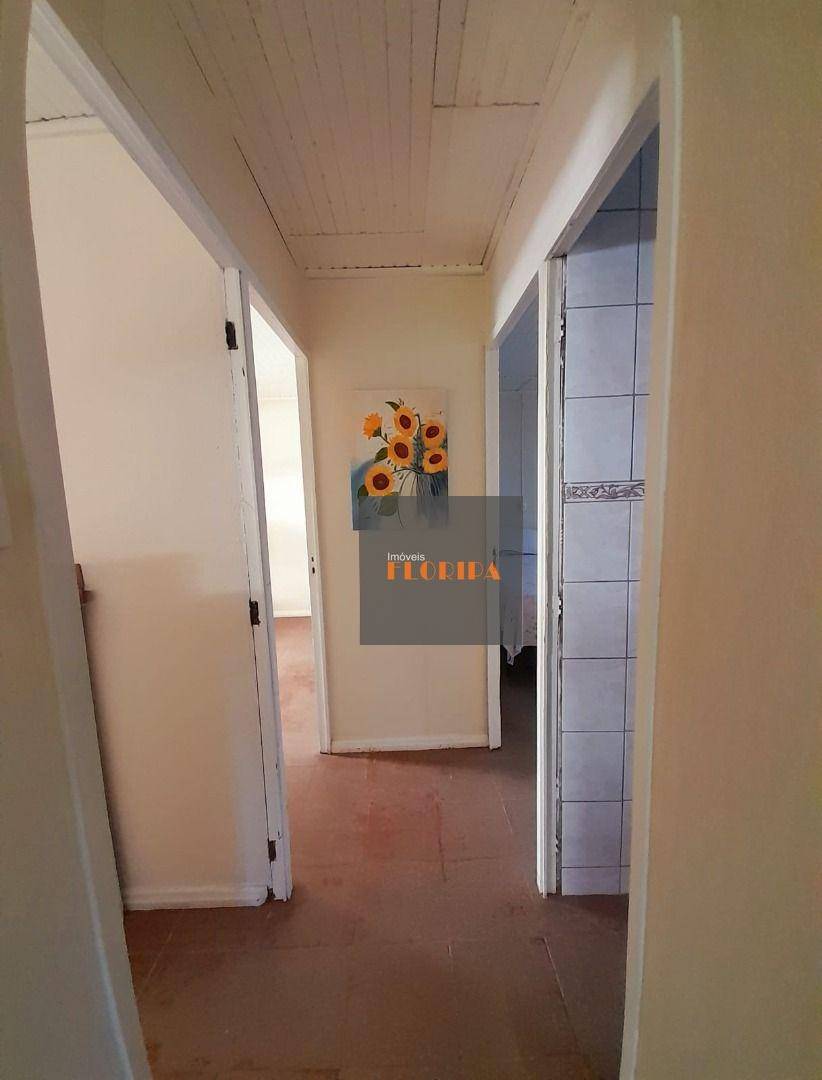 Casa à venda com 4 quartos, 90m² - Foto 10