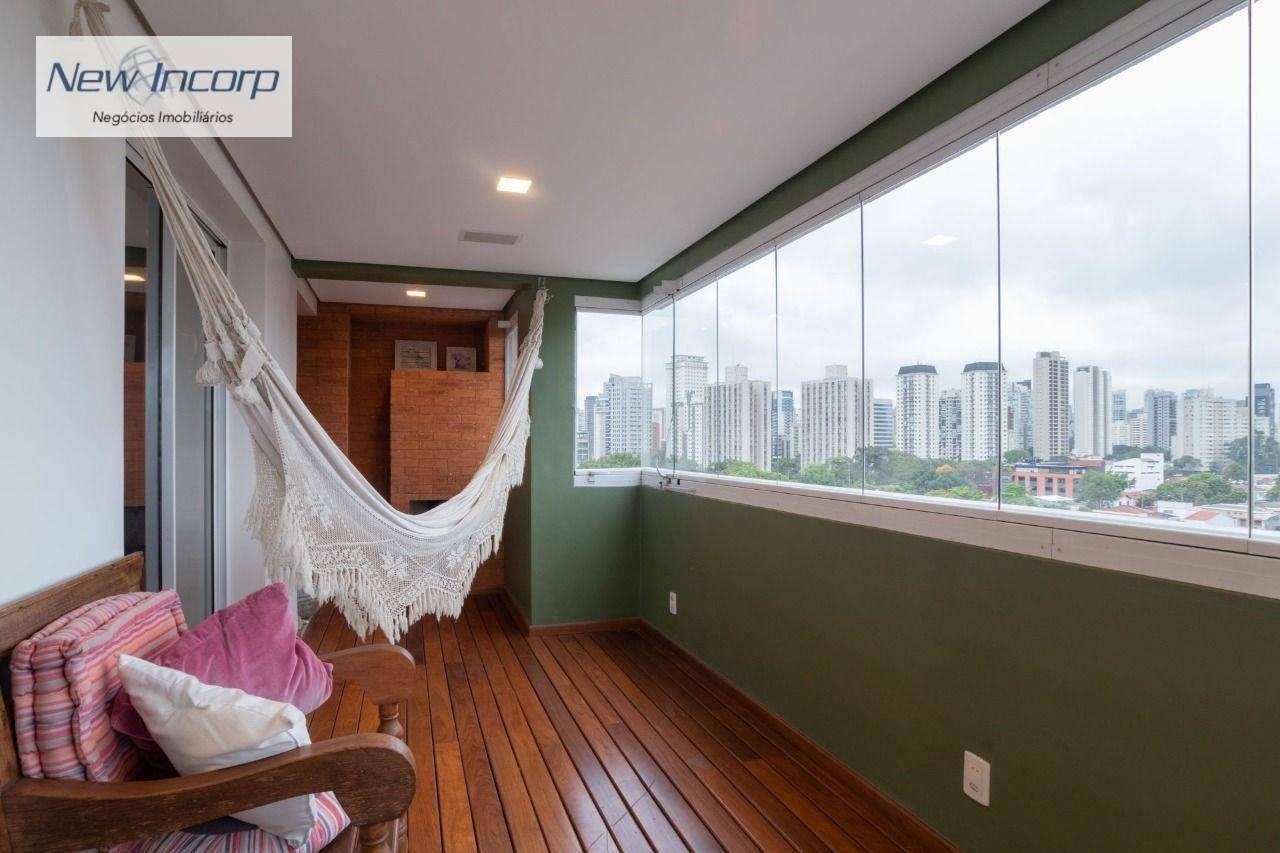 Apartamento à venda com 7 quartos, 238m² - Foto 28