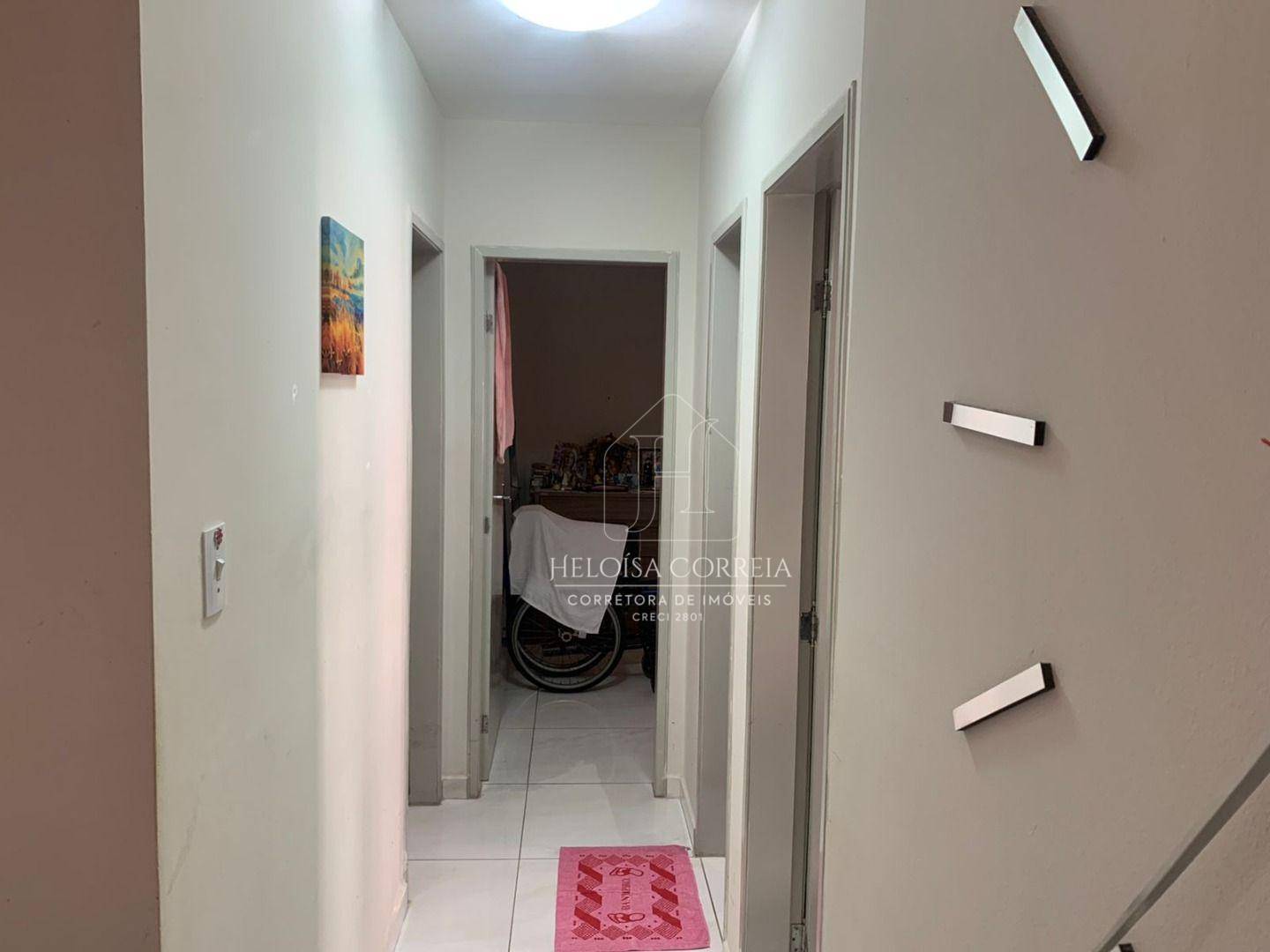 Apartamento à venda com 3 quartos, 67m² - Foto 2