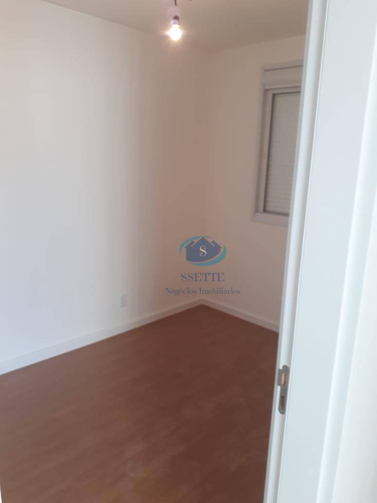 Apartamento à venda com 2 quartos, 46m² - Foto 2