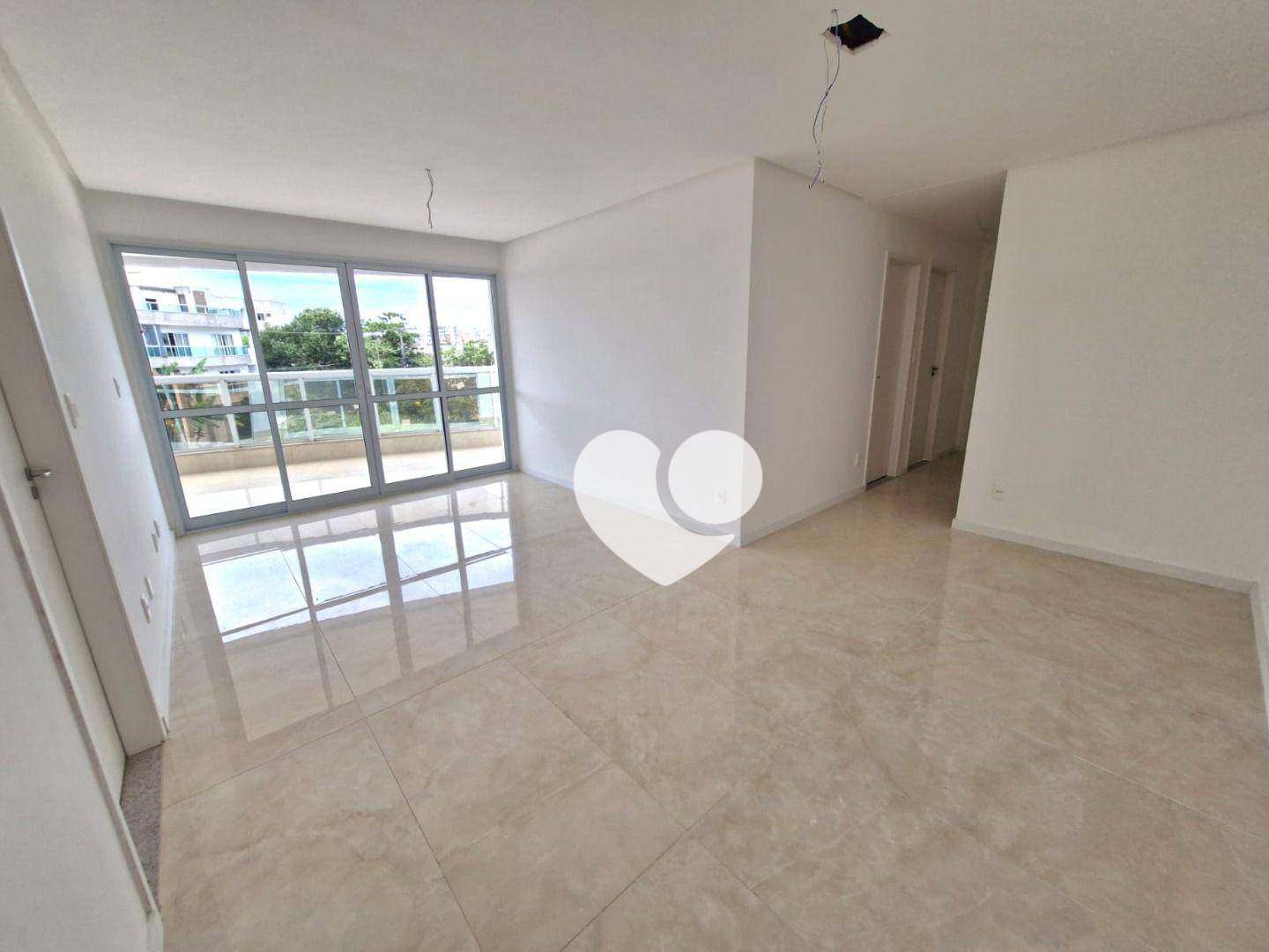 Apartamento à venda com 3 quartos, 110m² - Foto 5