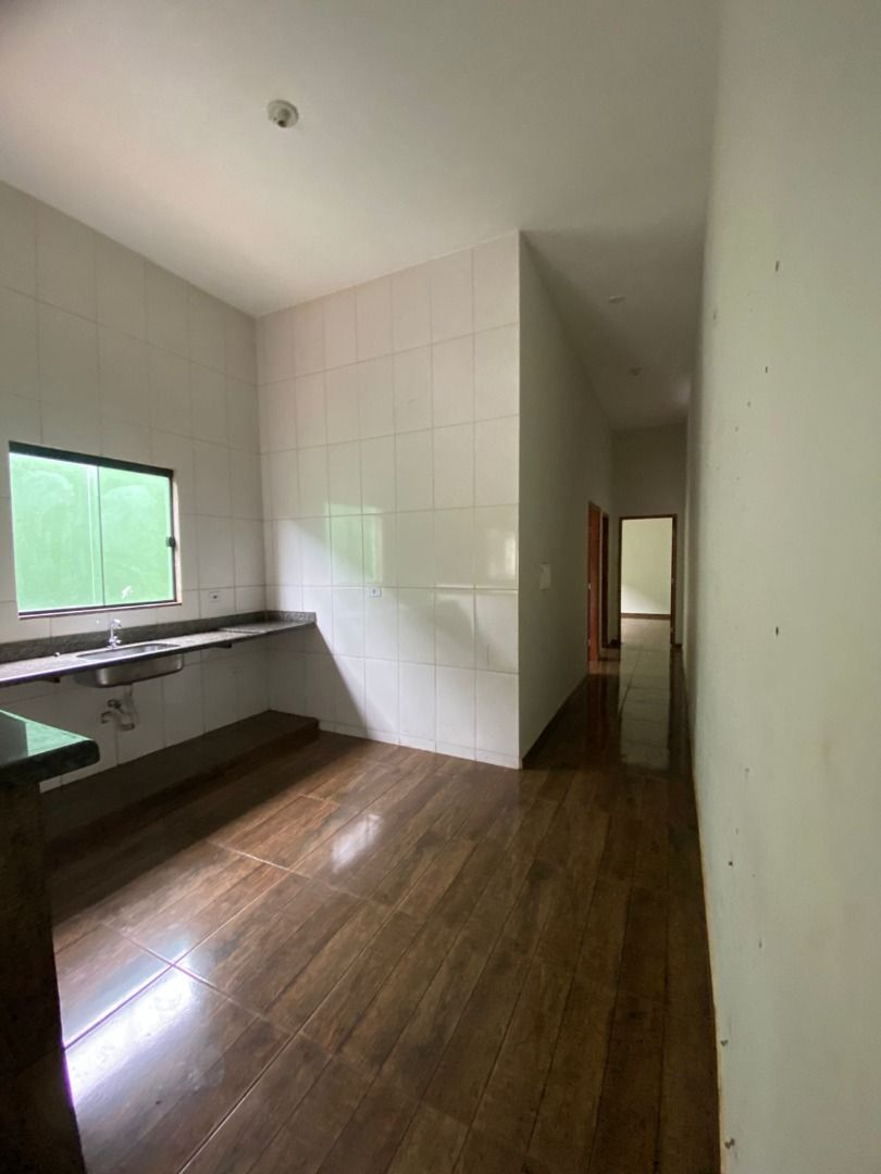 Casa para alugar com 2 quartos, 68m² - Foto 4