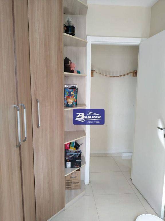 Apartamento à venda com 3 quartos, 56m² - Foto 16