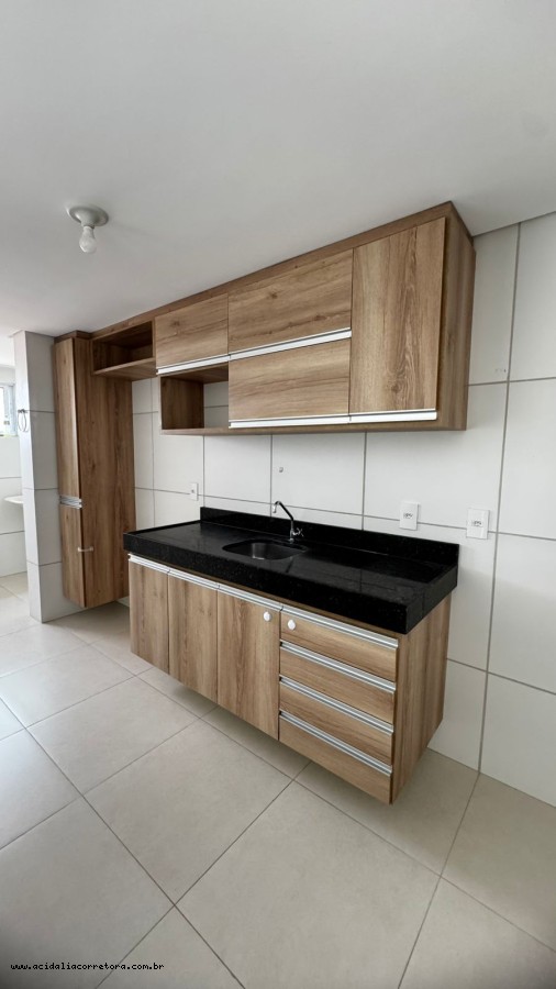 Apartamento para alugar com 2 quartos, 63m² - Foto 2