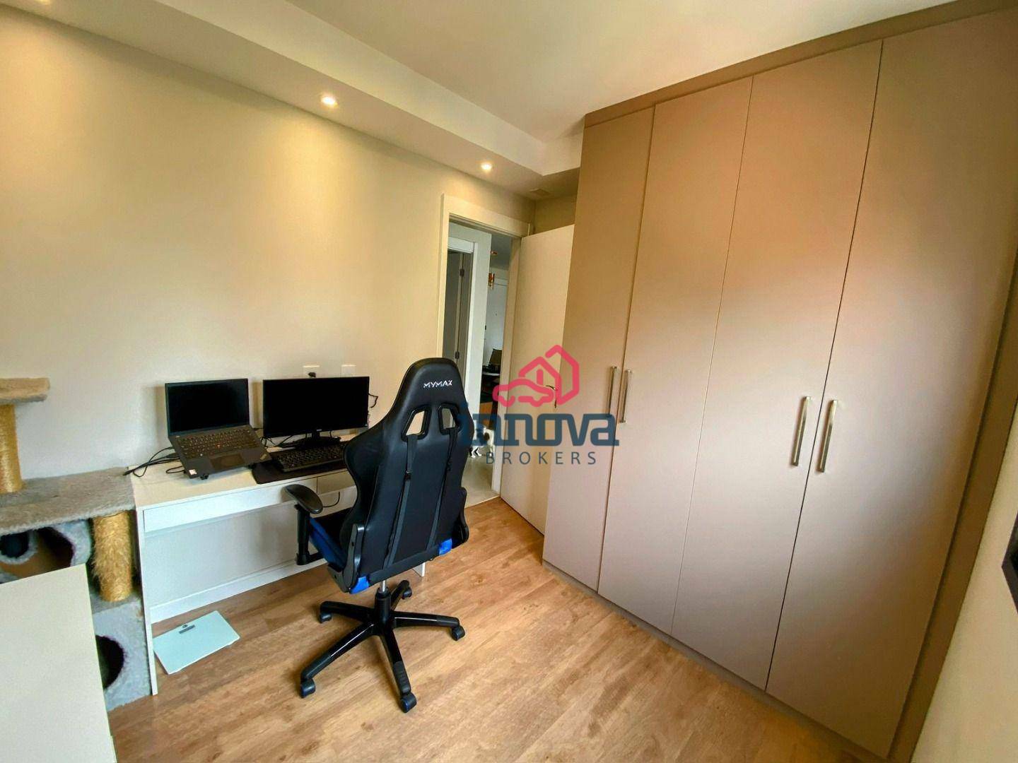 Apartamento à venda com 2 quartos, 65m² - Foto 21