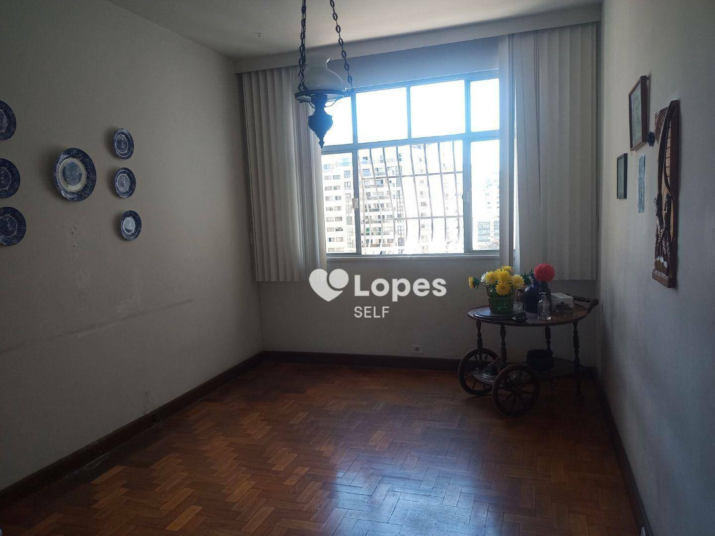 Apartamento à venda com 4 quartos, 150m² - Foto 8