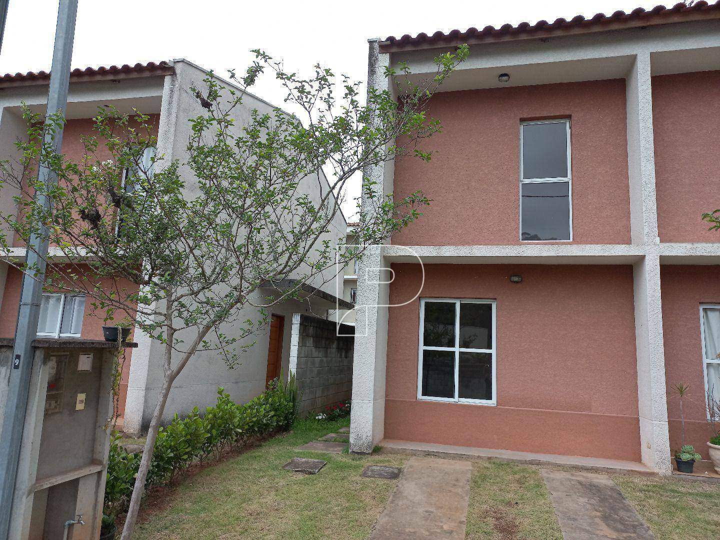 Casa de Condomínio à venda com 2 quartos, 67m² - Foto 1