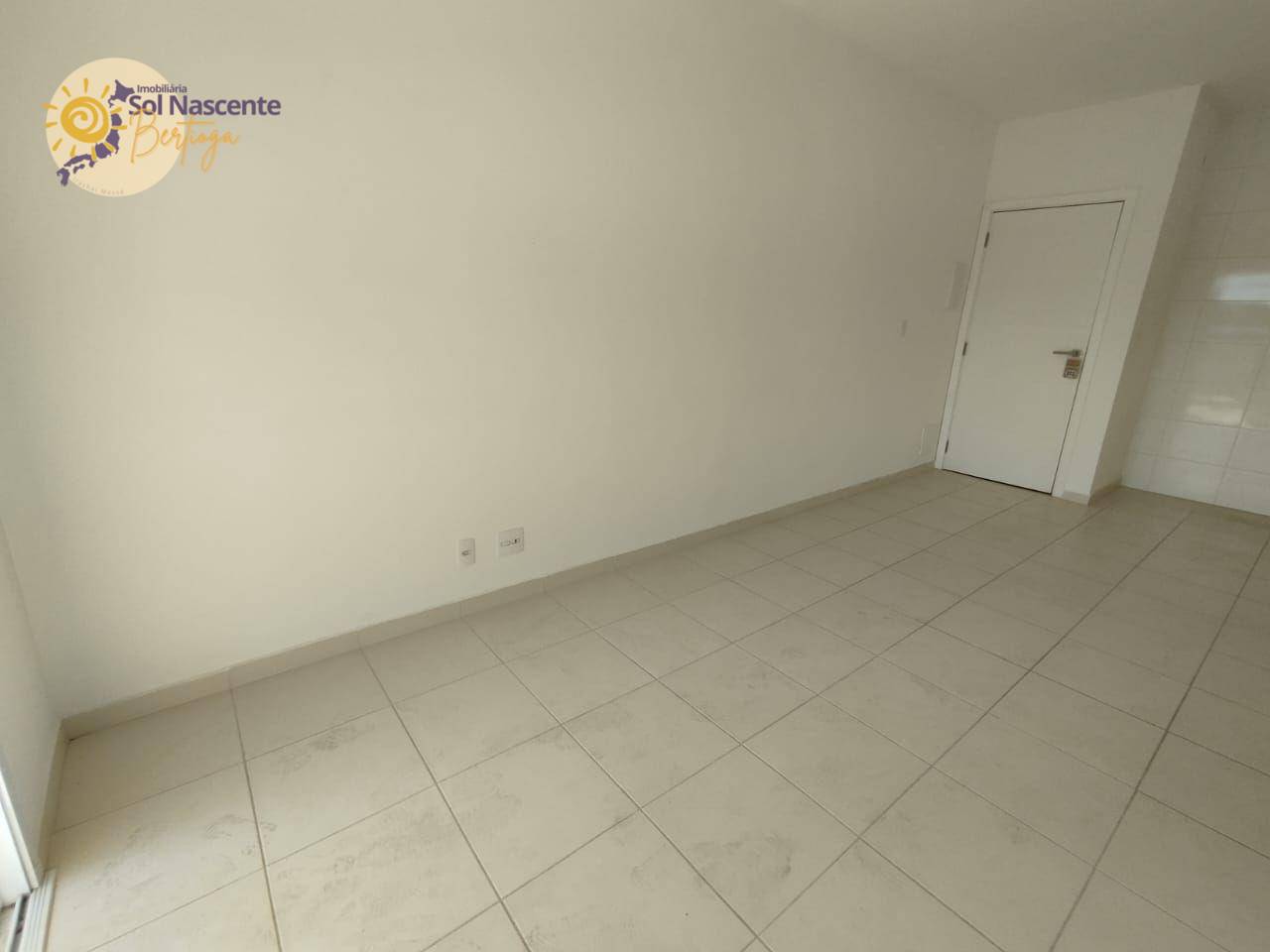 Apartamento à venda com 2 quartos, 57m² - Foto 2