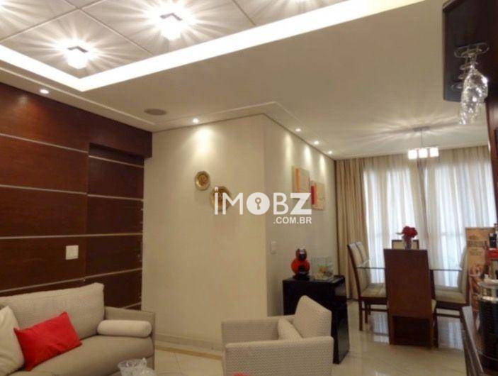 Apartamento à venda com 3 quartos, 92m² - Foto 2