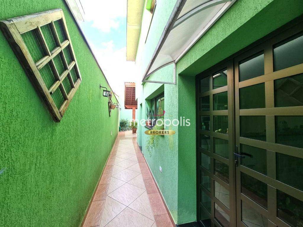 Sobrado à venda com 4 quartos, 220m² - Foto 17