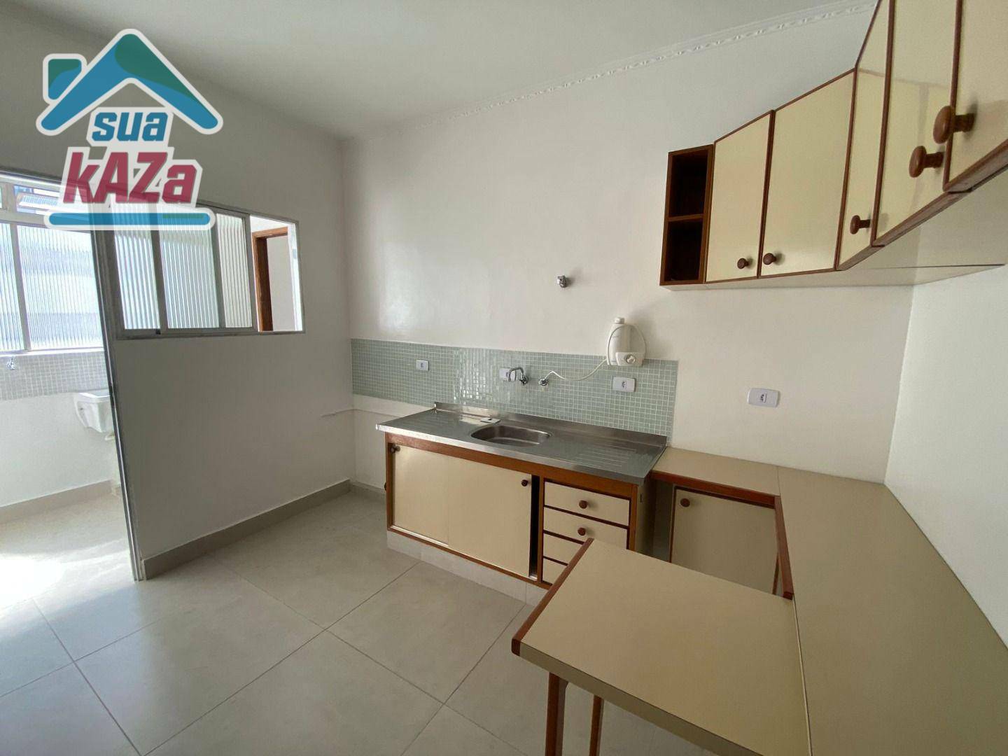 Apartamento à venda com 2 quartos, 70m² - Foto 3