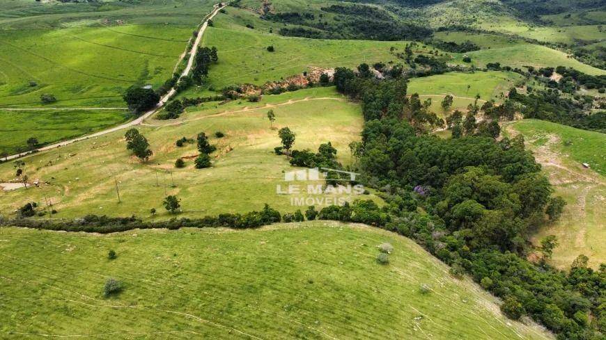 Fazenda à venda com 2 quartos, 400m² - Foto 15